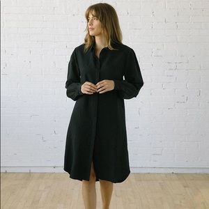 Tradlands Chelsea Dress Black NWOT